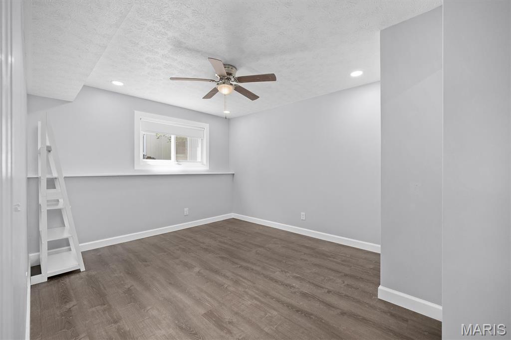 77 S Meadow Lane Property Photo 22