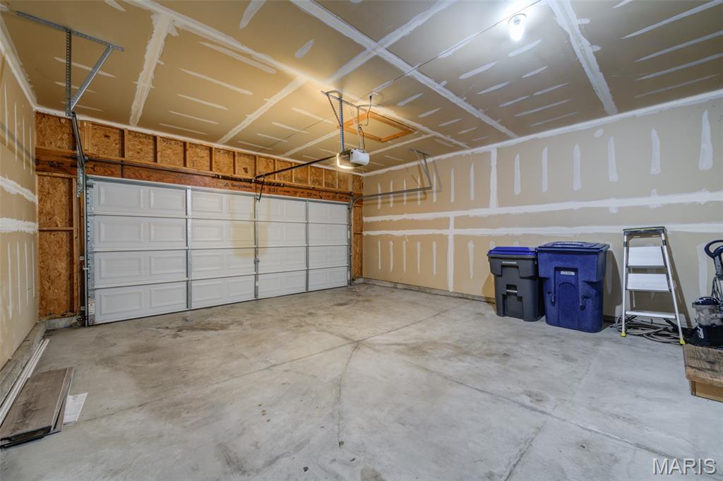1844 Sterling Oaks Drive Property Photo 25