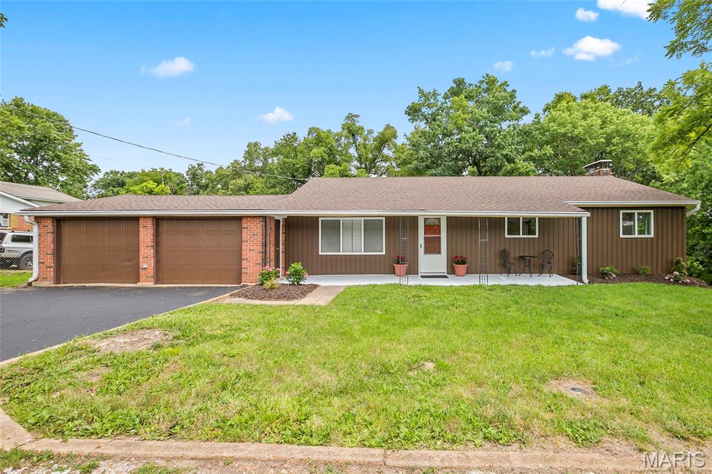 317 Vasel Drive Property Photo 1
