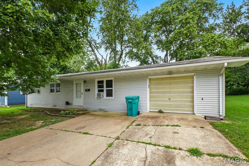 71 Hannah Street Property Photo 1