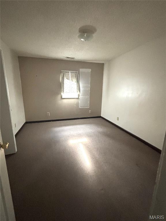 518 W Harris Avenue A-d Property Photo 19