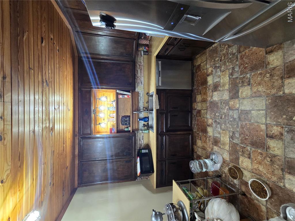 6405 State Route Mm Property Photo 13