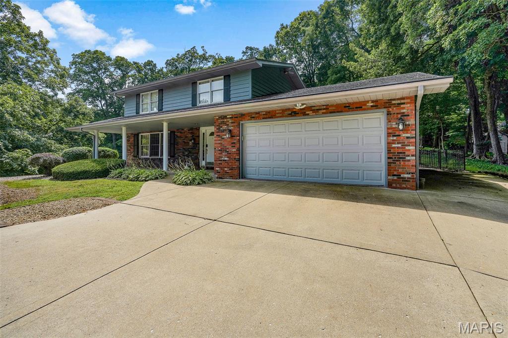 12 Chaparral Lane Property Photo 3