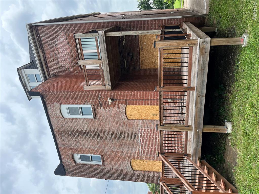 4412 Delmar Boulevard Property Photo 4