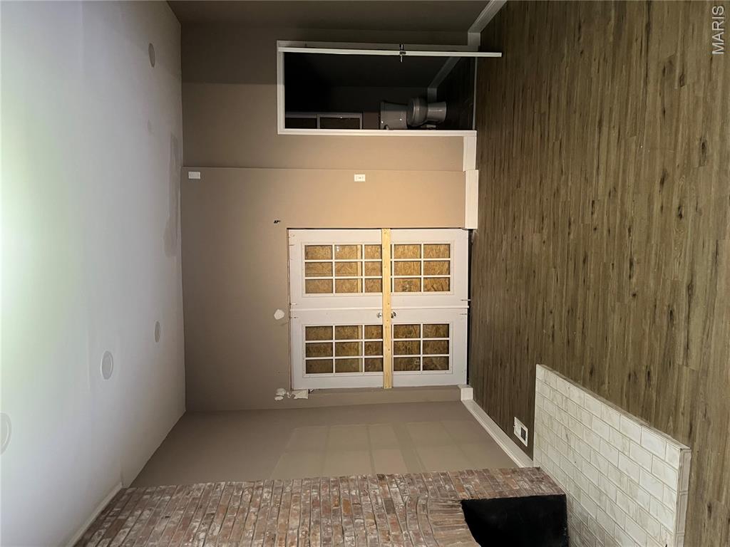 4412 Delmar Boulevard Property Photo 14