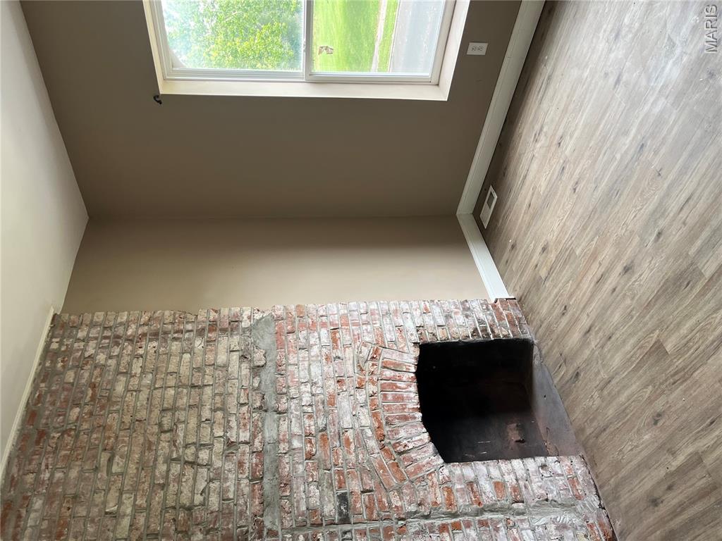 4412 Delmar Boulevard Property Photo 19