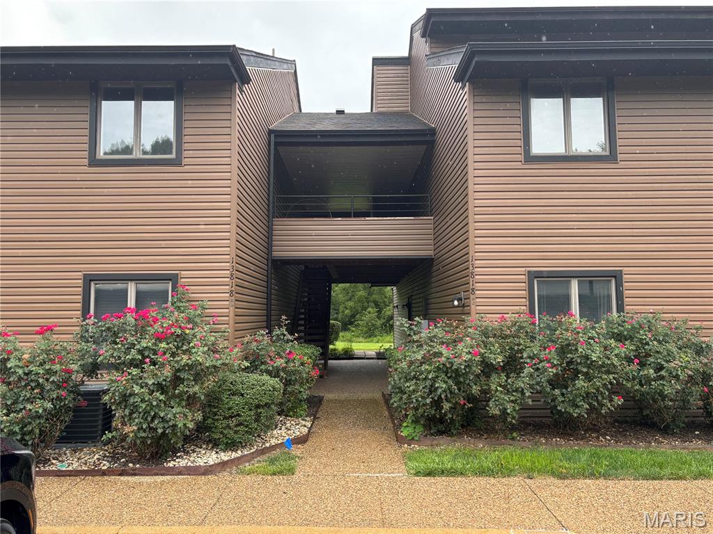 13818 Amiot Drive B Property Photo 1