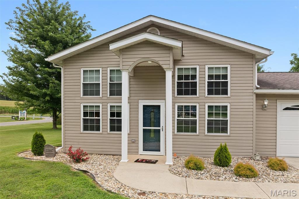 22017 Panorama Drive Property Photo 2