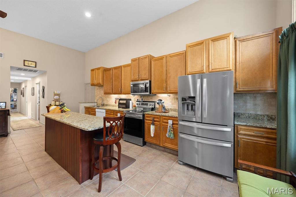 22017 Panorama Drive Property Photo 7