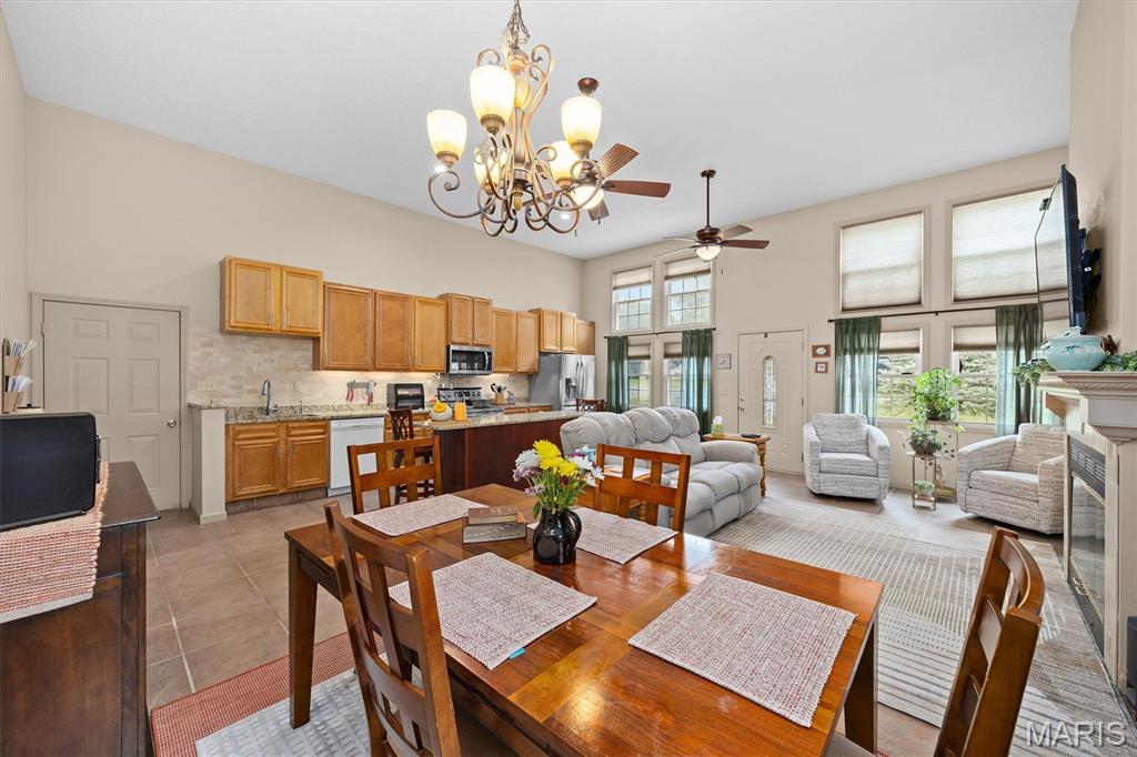 22017 Panorama Drive Property Photo 11