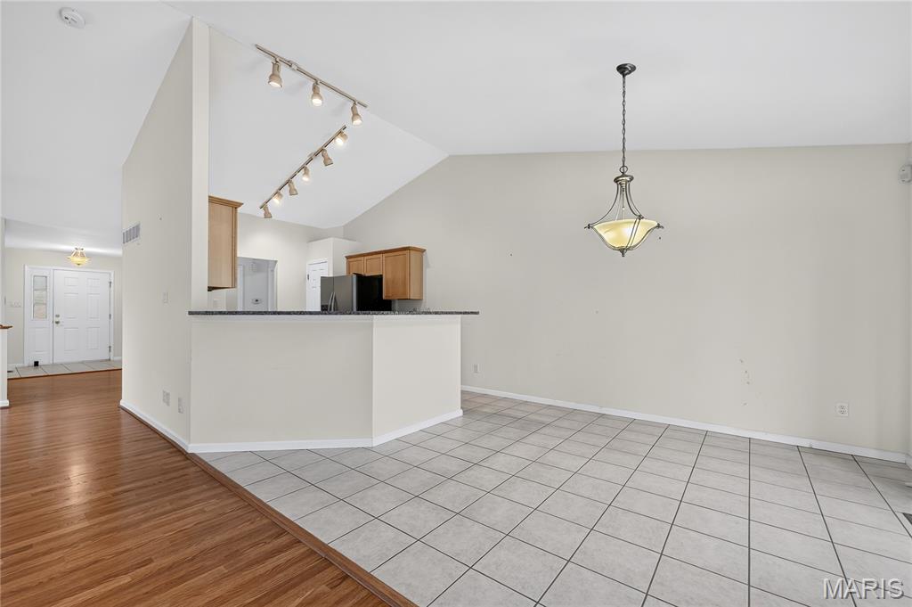 548 Boulder River Drive Property Photo 18