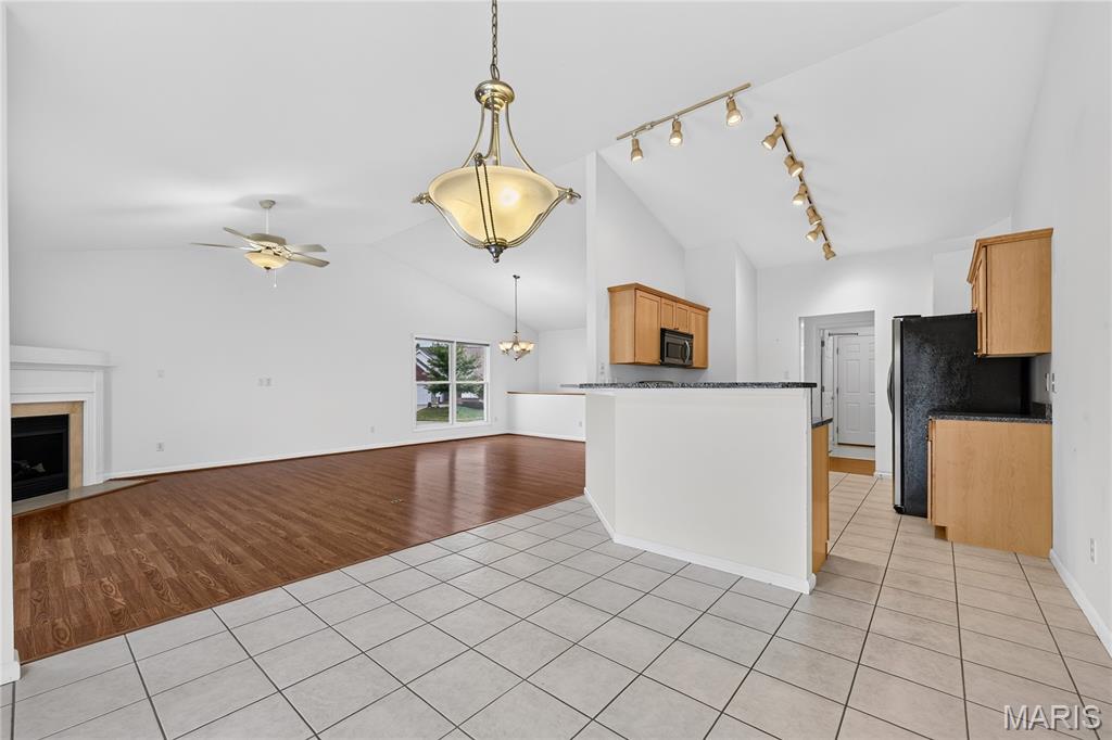 548 Boulder River Drive Property Photo 20