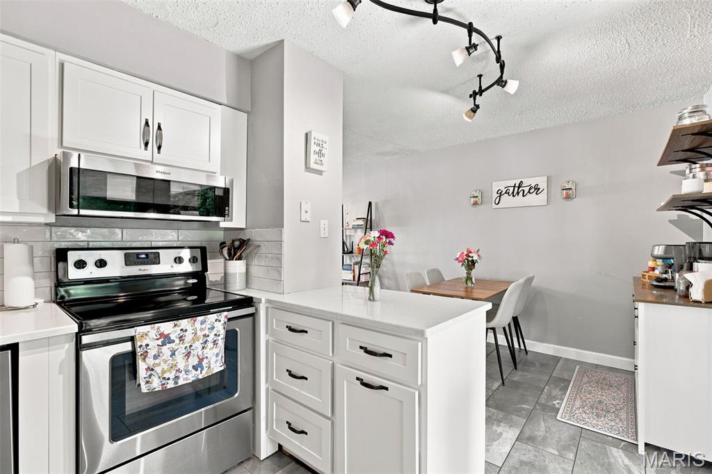 1107 Esterling Drive Property Photo 12