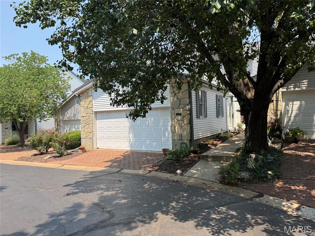 1510 Walpole Drive Property Photo 1