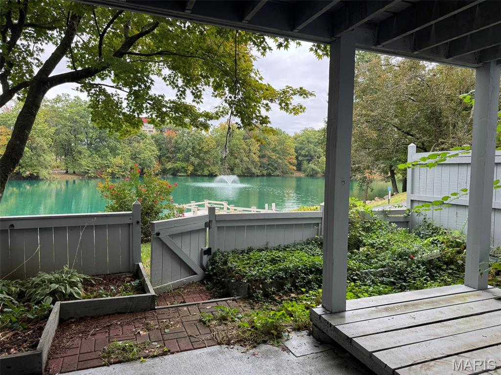1510 Walpole Drive Property Photo 4