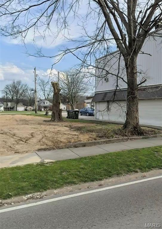 218 North Main Street Property Photo 2
