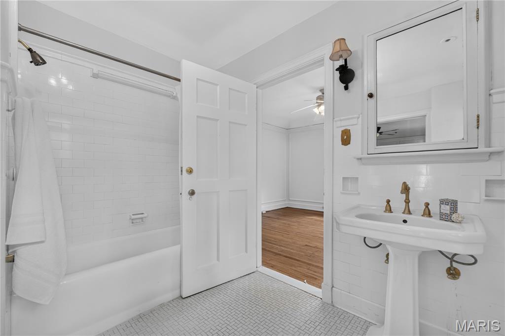 7101 Delmar Boulevard Property Photo 34