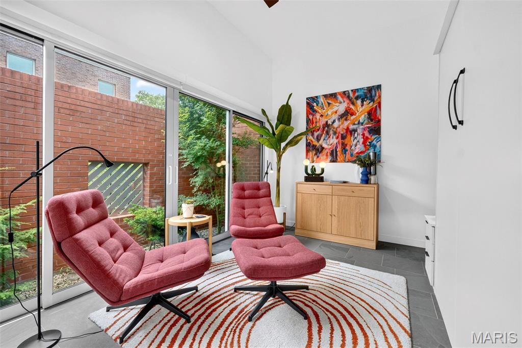 3830 Olive Street Property Photo 4