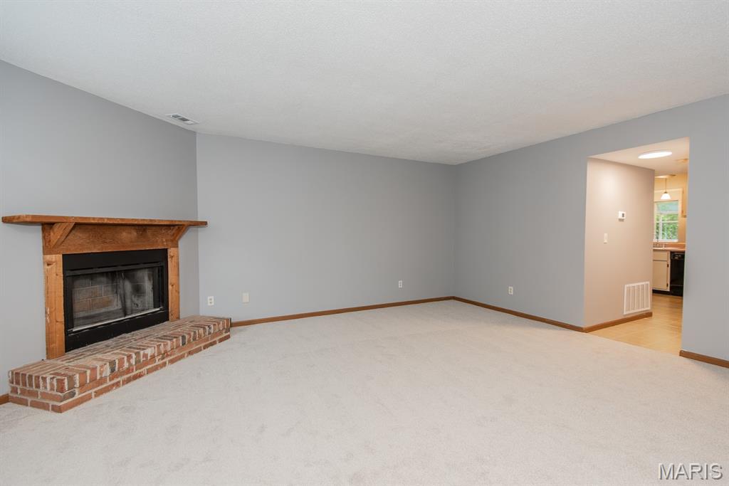 1231 Mangrove Lane Property Photo 14