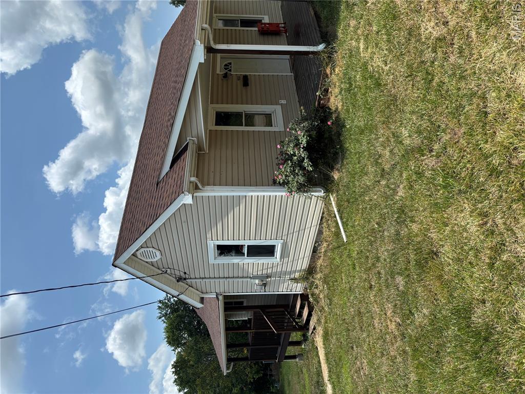 401 Watts Street Property Photo 3
