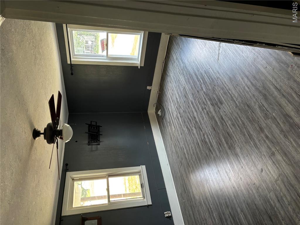 401 Watts Street Property Photo 12