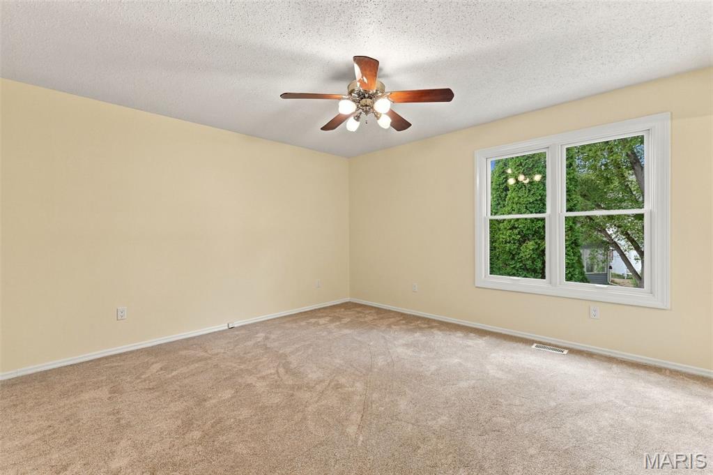 807 Nykiel Court Property Photo 27