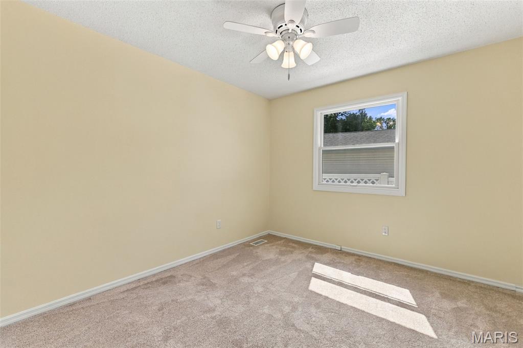 807 Nykiel Court Property Photo 31