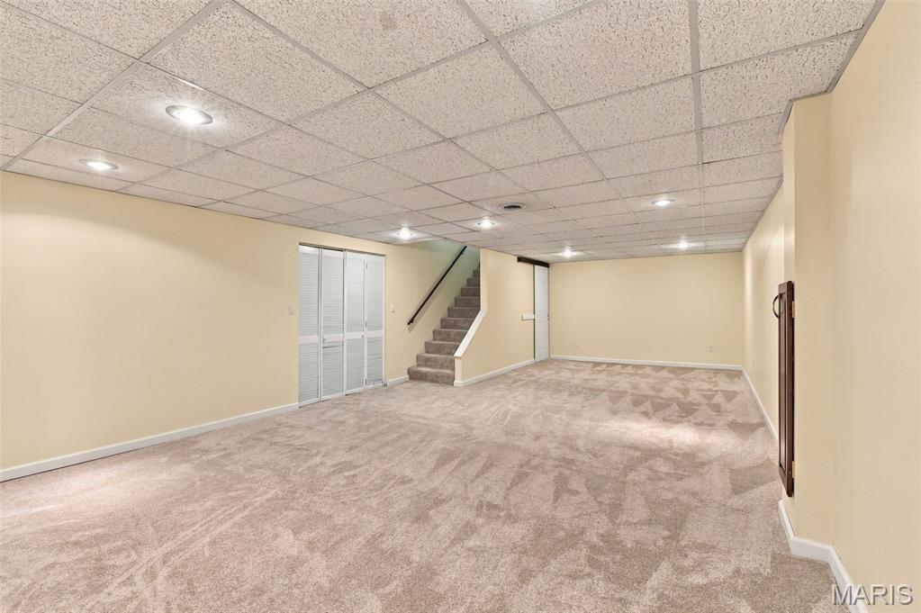 807 Nykiel Court Property Photo 36