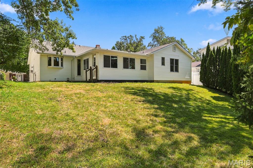 807 Nykiel Court Property Photo 43