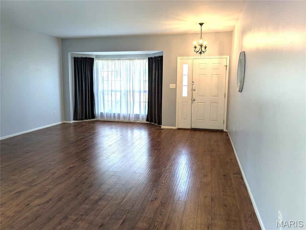 9104 Cedarberry Circle Property Photo 5