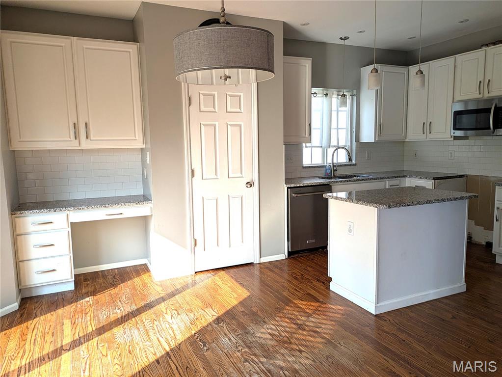 9104 Cedarberry Circle Property Photo 17