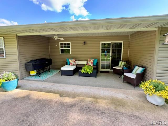 210 Stone Ridge Drive Property Photo 4