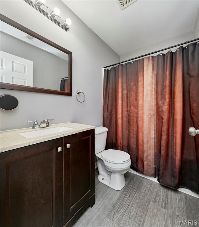 98 Ruth Street Property Photo 7