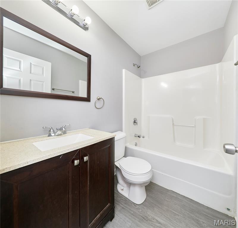 98 Ruth Street Property Photo 15
