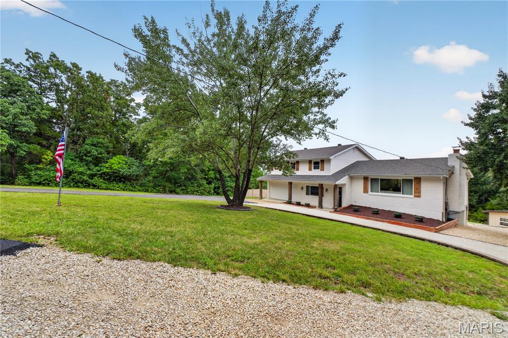 1530 Highway Am Property Photo 5