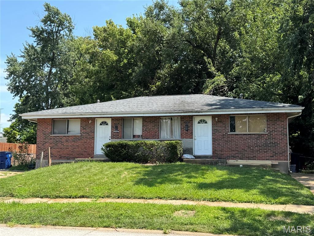 4526 Country Lane Property Photo 1