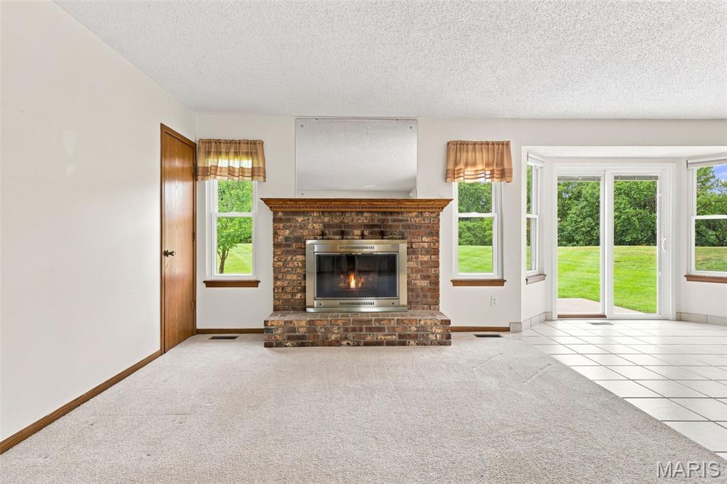 3235 Rosedale Drive Property Photo 3