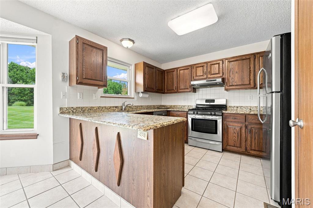 3235 Rosedale Drive Property Photo 6