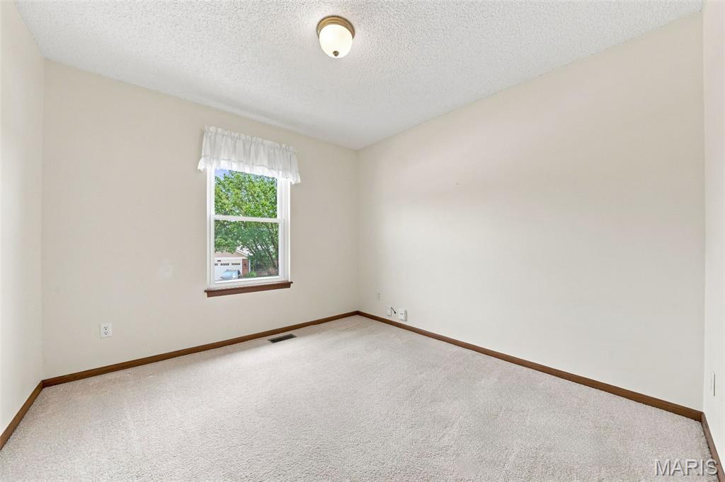 3235 Rosedale Drive Property Photo 10
