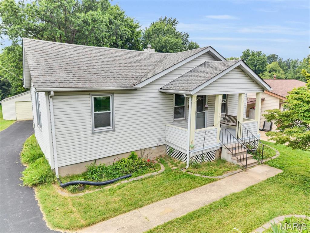 2519 Spencer Avenue Property Photo 1