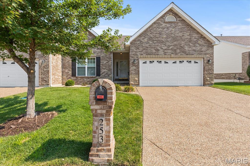 253 Strayhorn Drive Property Photo 1