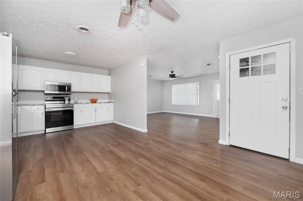 14423 Tailor Road Property Photo 10