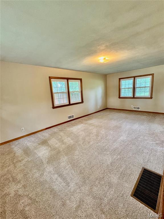 407 Killarney Drive Property Photo 14