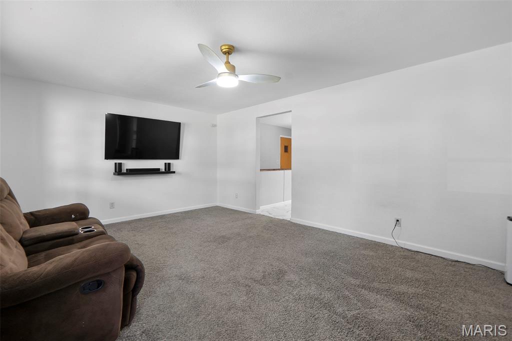 1807 Ricardo Drive Property Photo 4