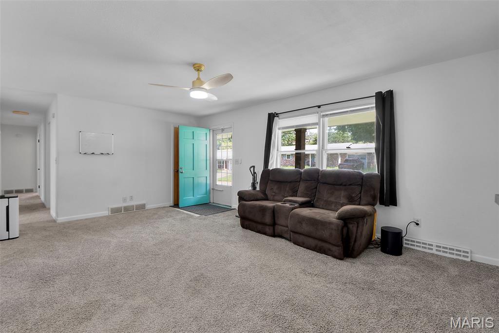 1807 Ricardo Drive Property Photo 5