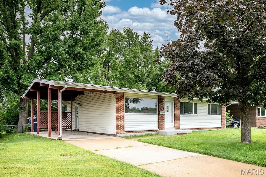 795 Bellarmine Lane