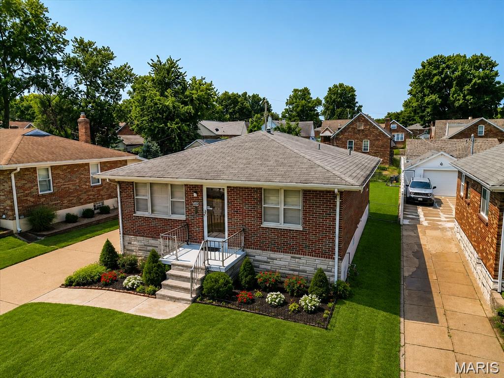 4746 Seibert Avenue Property Photo 1