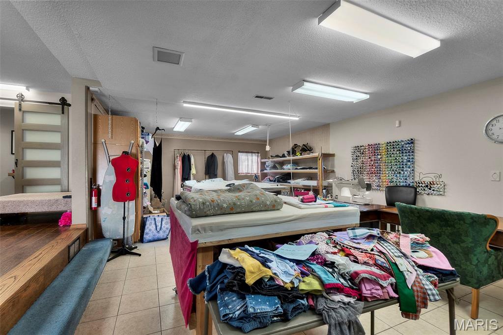 225 Clark Avenue Property Photo 11