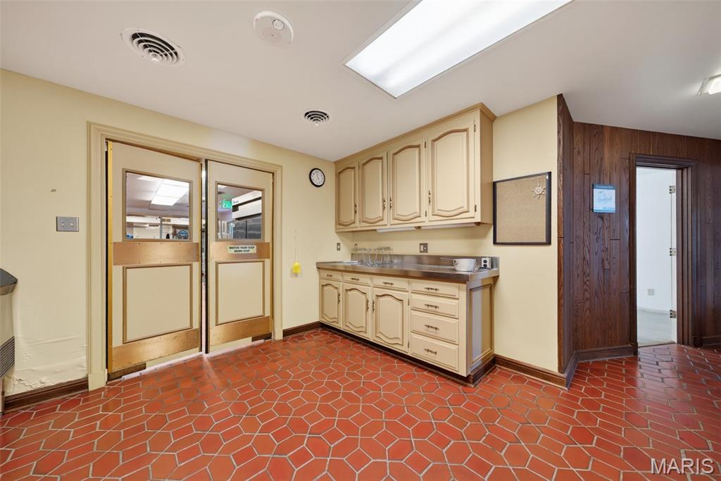 1461 Highway Ee Property Photo 44