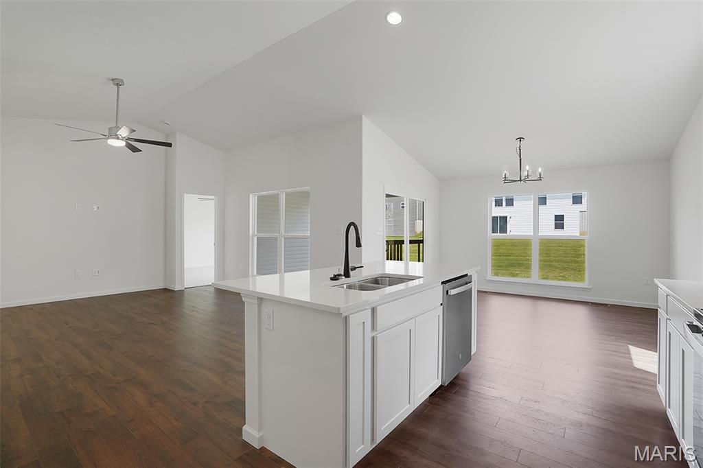 4566 Bella Terra Drive Property Photo 7